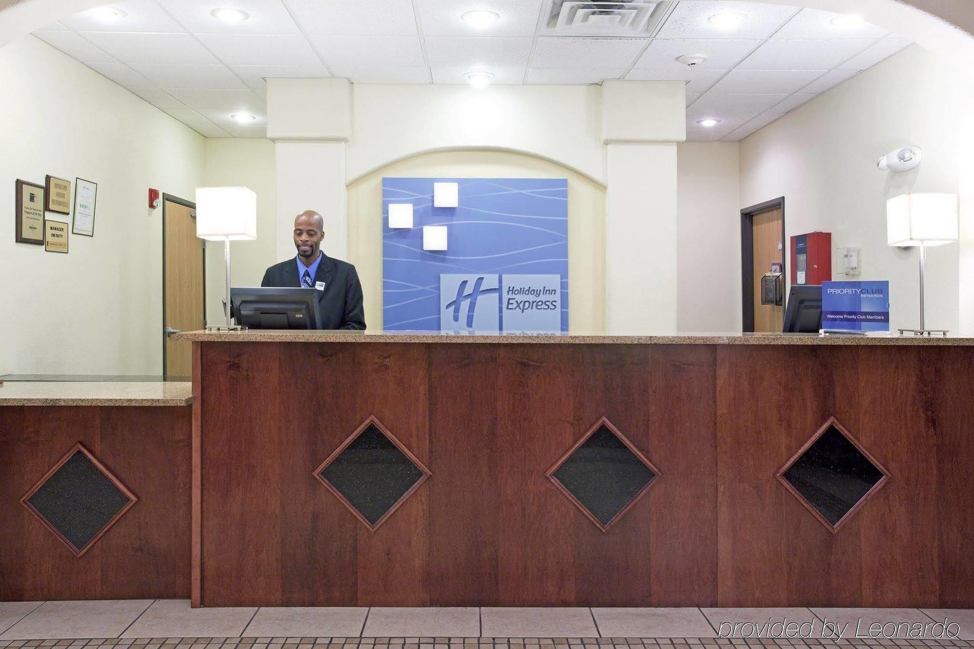 Holiday Inn Express & Suites Alamosa By Ihg Интерьер фото