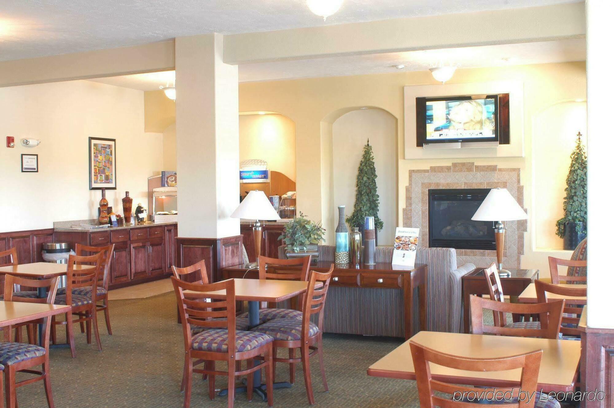 Holiday Inn Express & Suites Alamosa By Ihg Экстерьер фото