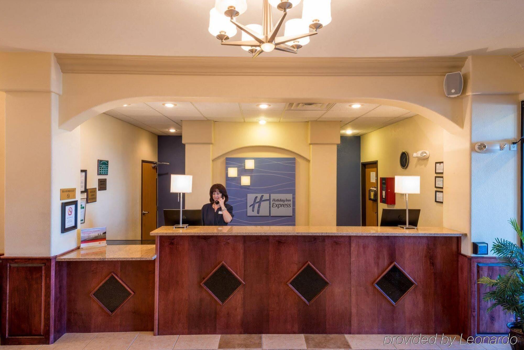 Holiday Inn Express & Suites Alamosa By Ihg Экстерьер фото